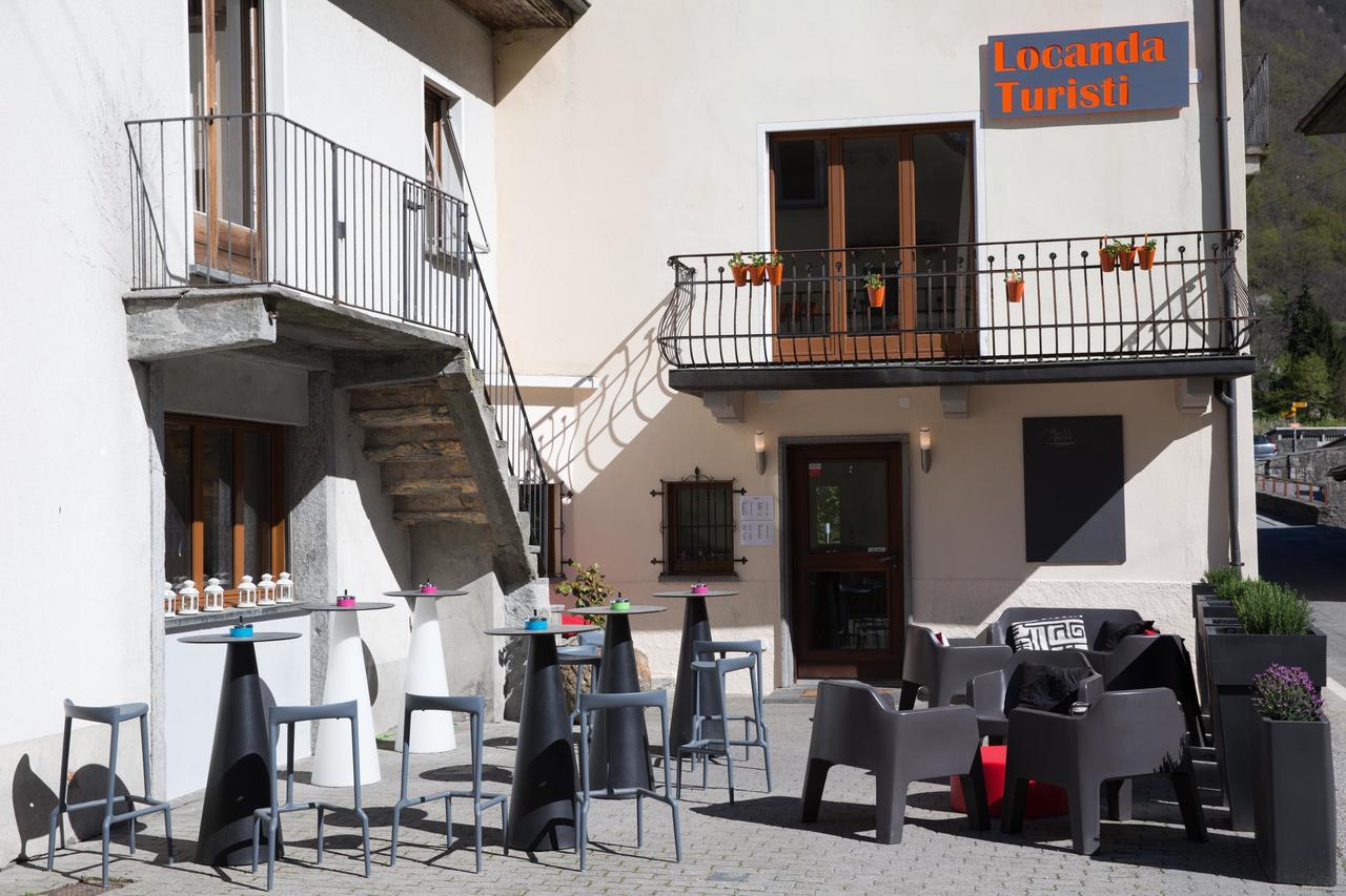 Locanda Turisti Bignasco エクステリア 写真