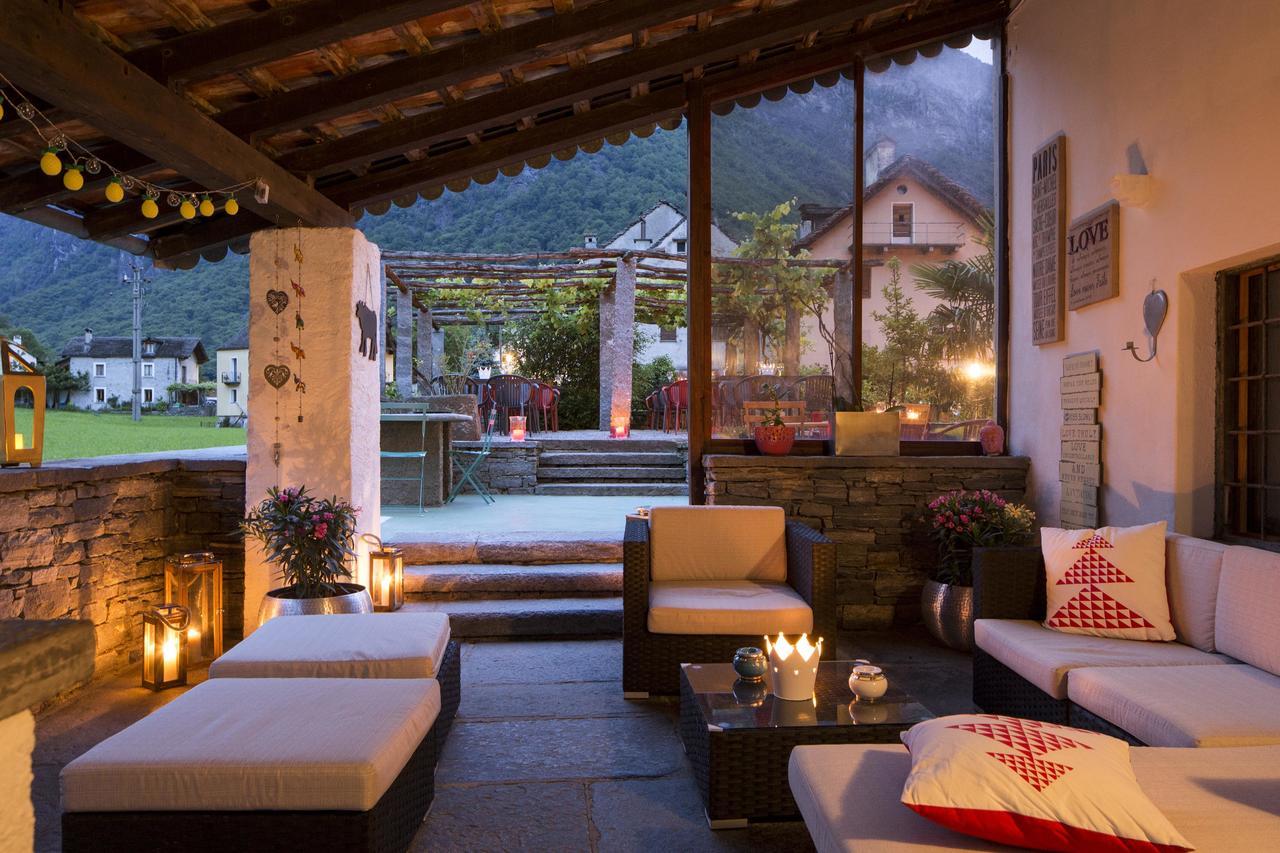 Locanda Turisti Bignasco エクステリア 写真